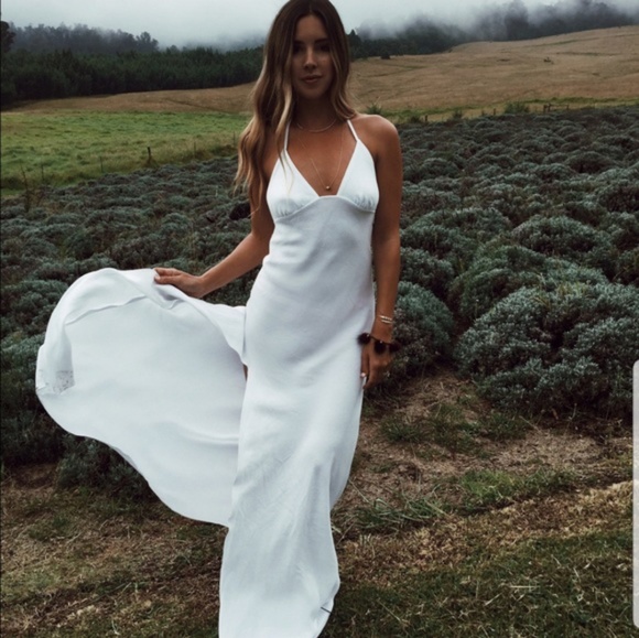 Blue Life Dresses & Skirts - Blue life one slit halter maxi green xs